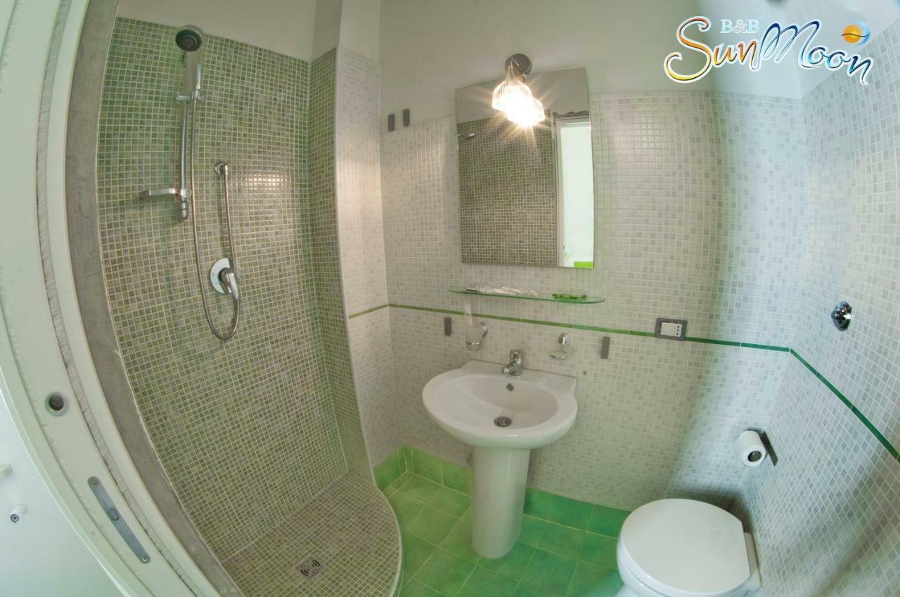 Sunmoon Bed & Breakfast เรจโจ ดี คาลาเบีย ภายนอก รูปภาพ
